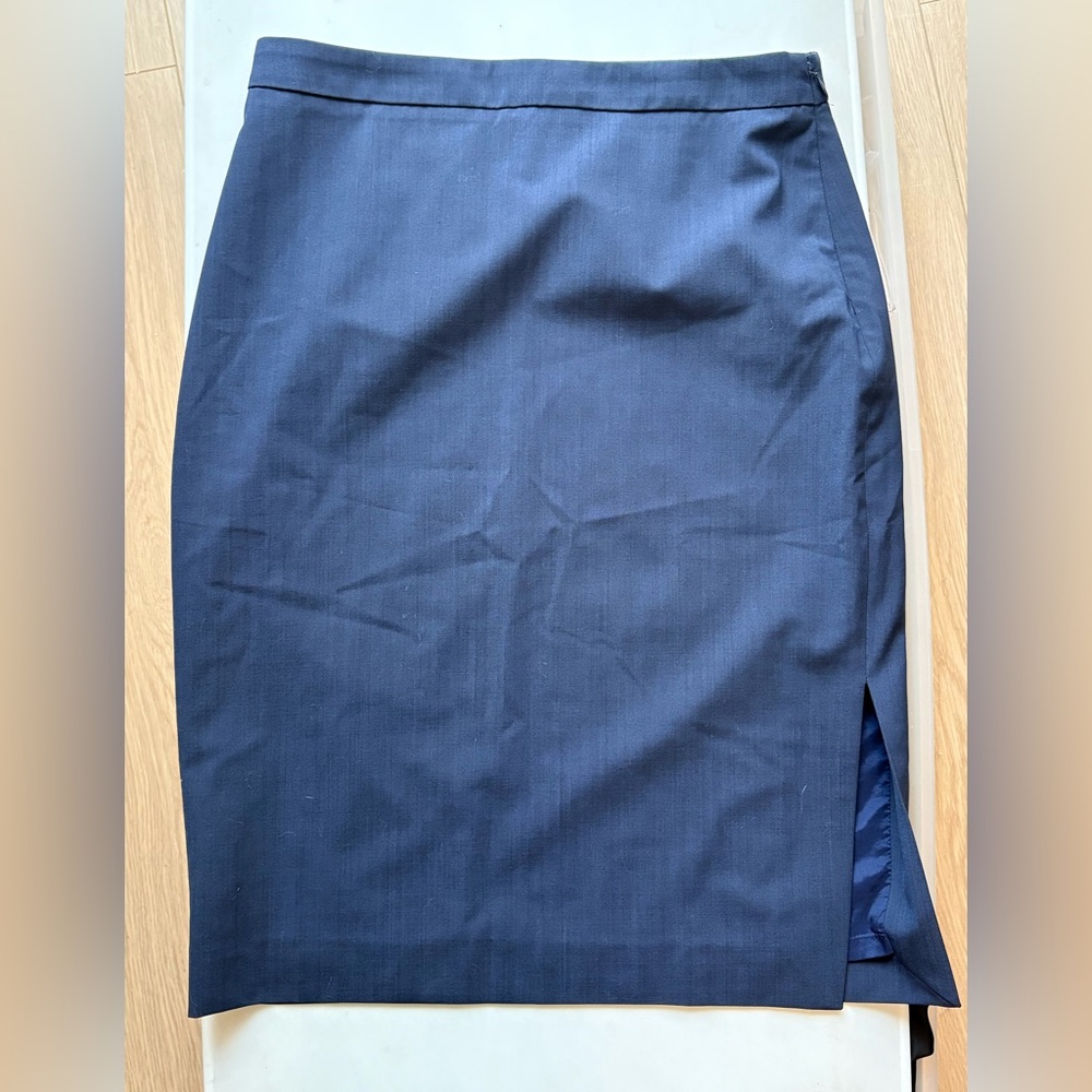 Banana republic Italian Wool Blend women’s navy skirt